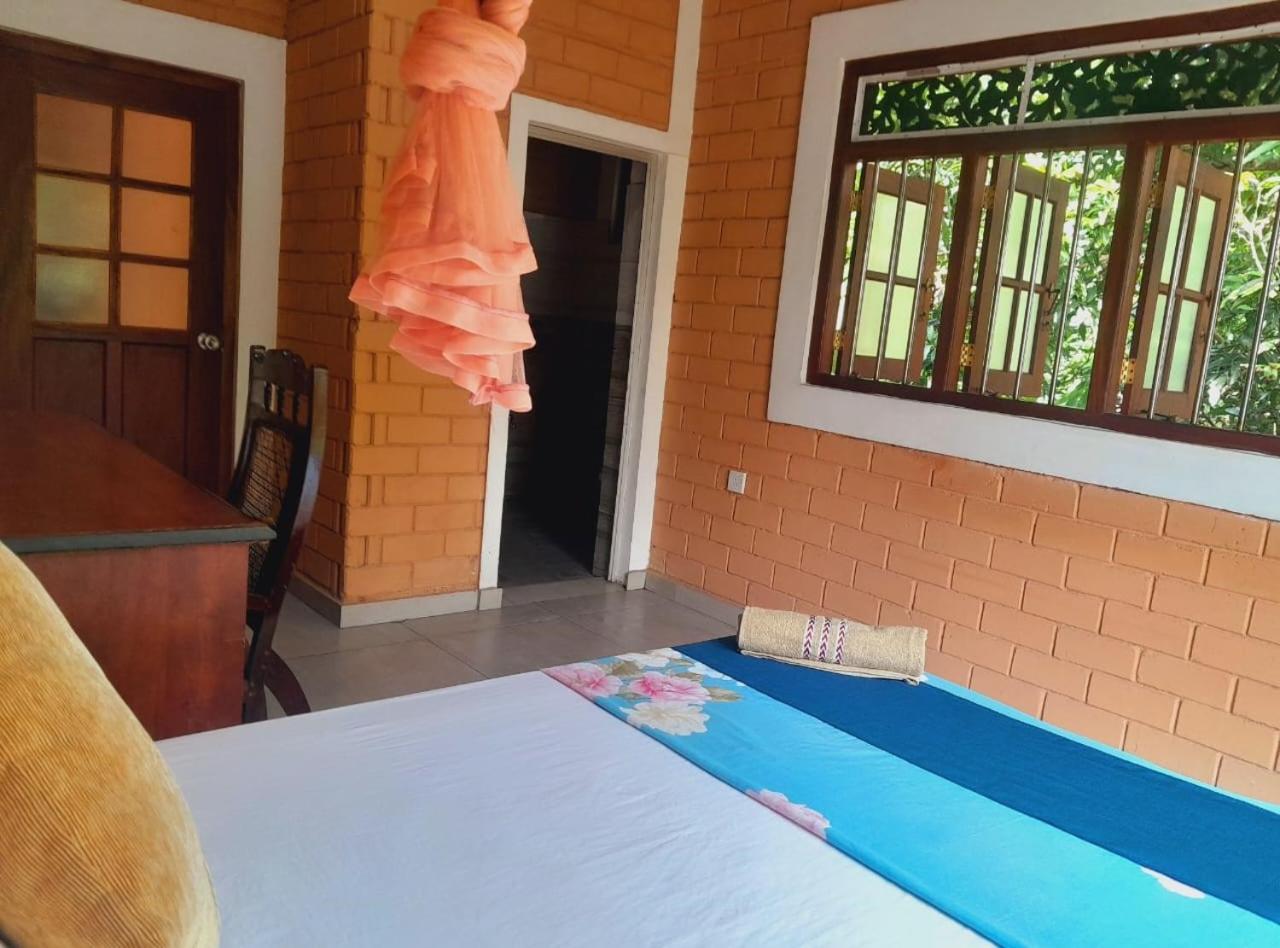 Laliz Bed & Breakfast กอลล์ ภายนอก รูปภาพ